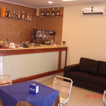 La Corte Hotel Nápoles